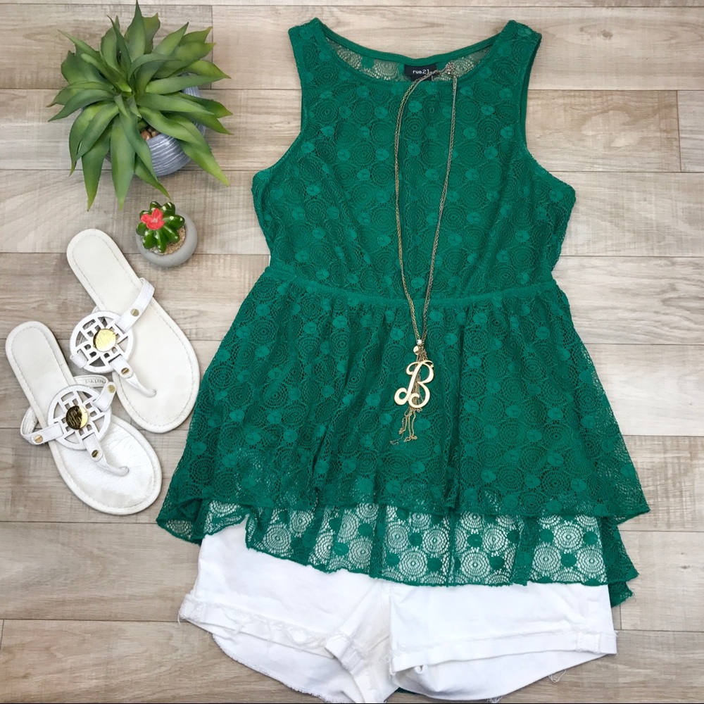 Rue 21 emerald green ruffle hi lo tank size m